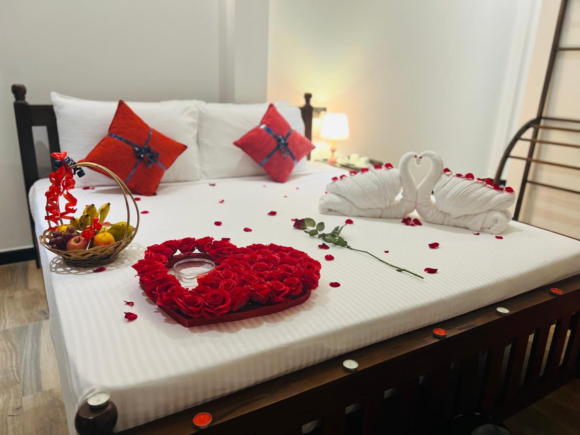 Mama'S Boutique Beach Hotel Negombo Exterior foto
